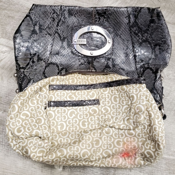 Guess Snakeskin Print Medium Size Purse in Grey & Black - Picture 10 of 14